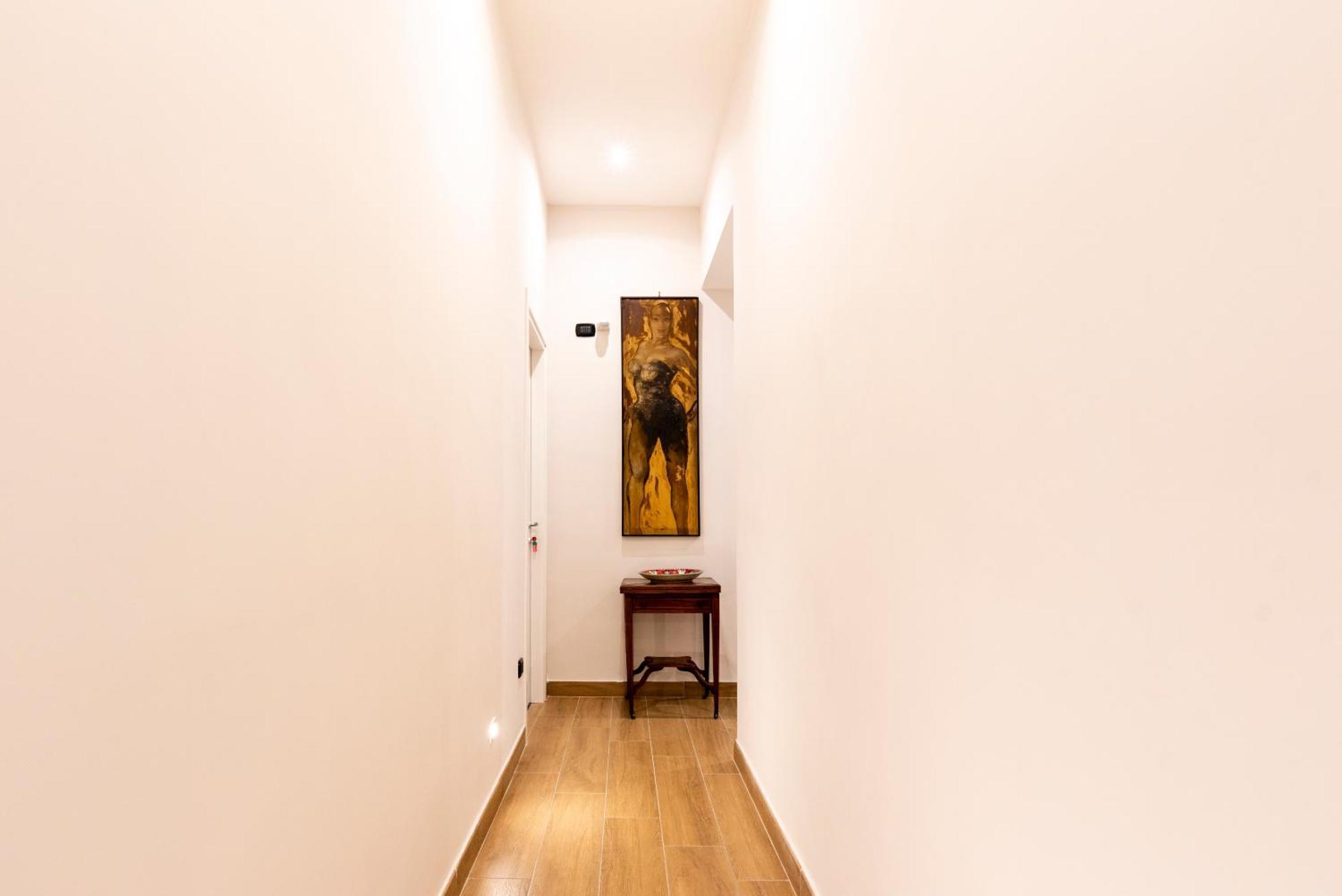 B&B Le Stanze Dei Mille Napels Buitenkant foto