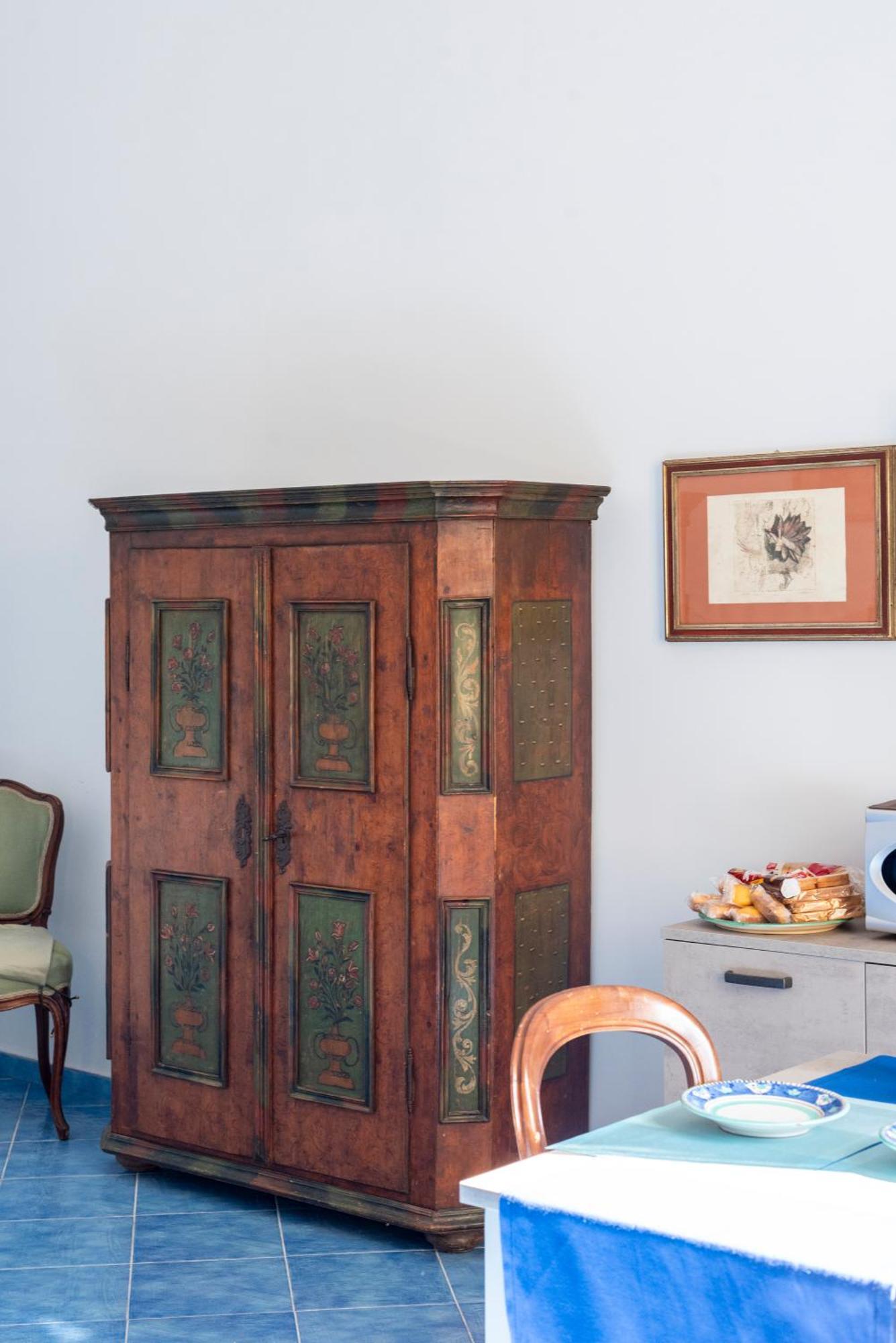 B&B Le Stanze Dei Mille Napels Buitenkant foto