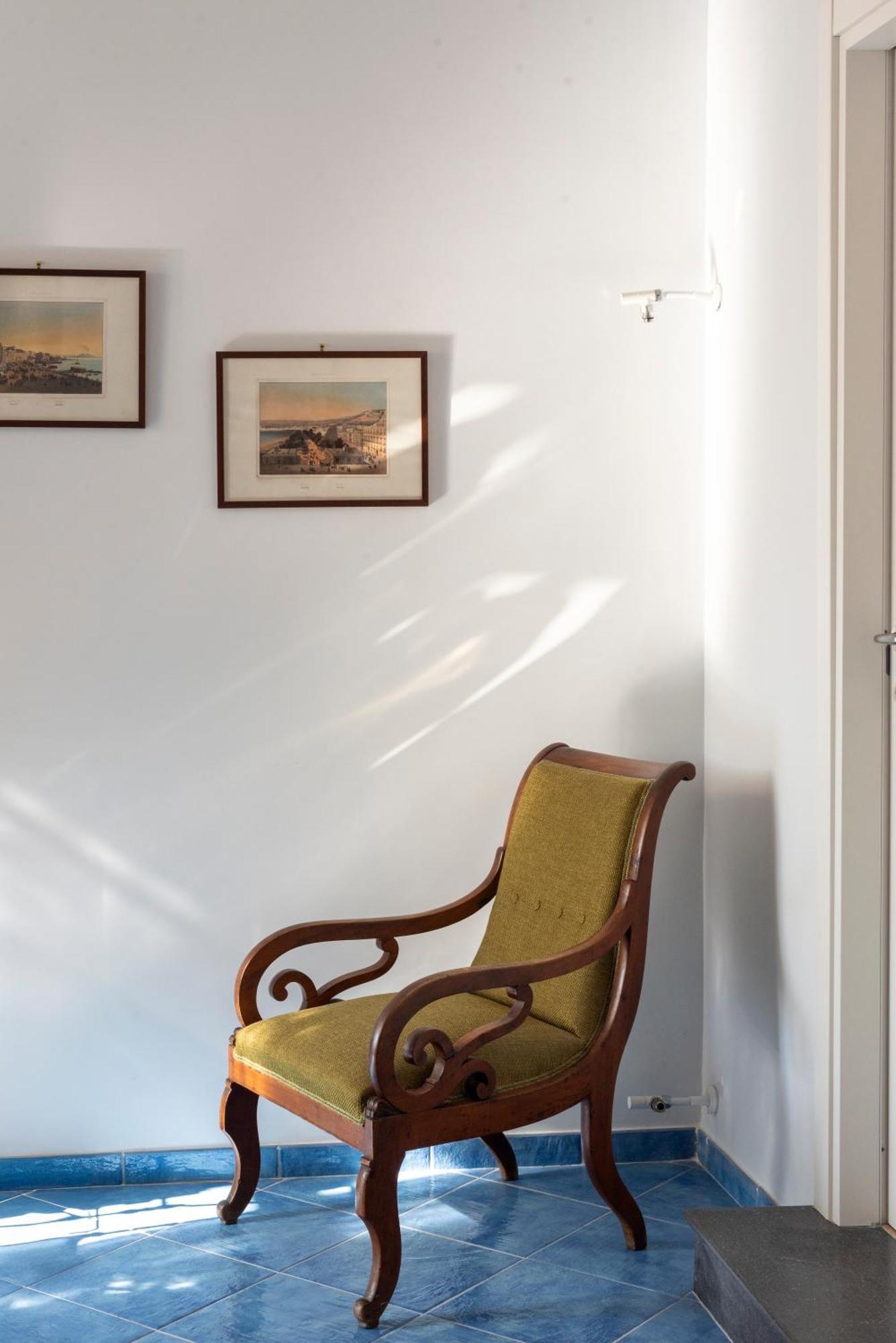 B&B Le Stanze Dei Mille Napels Buitenkant foto