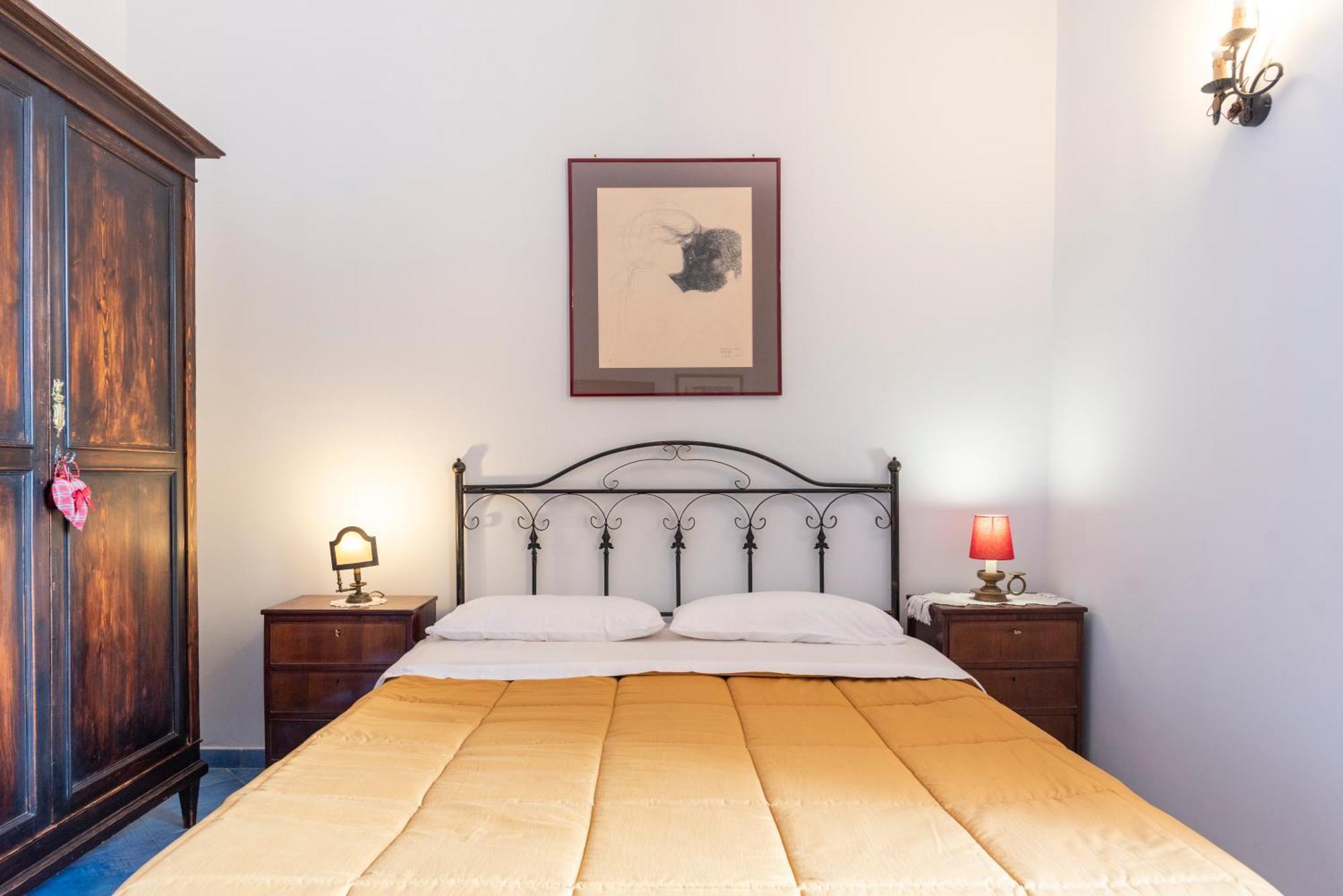 B&B Le Stanze Dei Mille Napels Buitenkant foto
